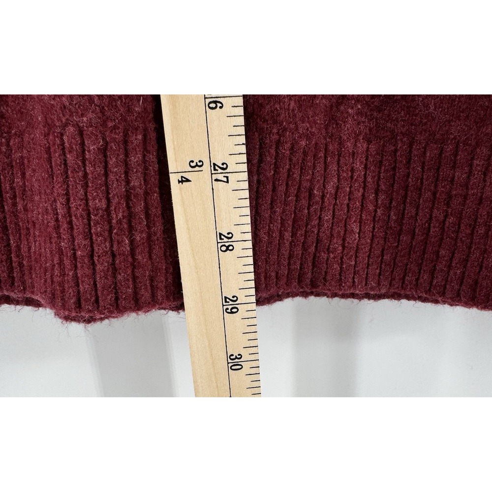 GAP Men Wool Blend Crewneck Sweater Size Medium Burgundy Pullover Career Classic - Picture 7 of 9